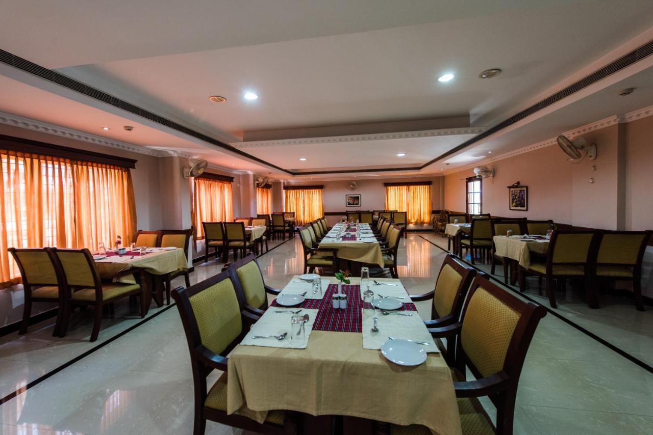 Kallada Hotels And Resorts Thrissur Eksteriør billede